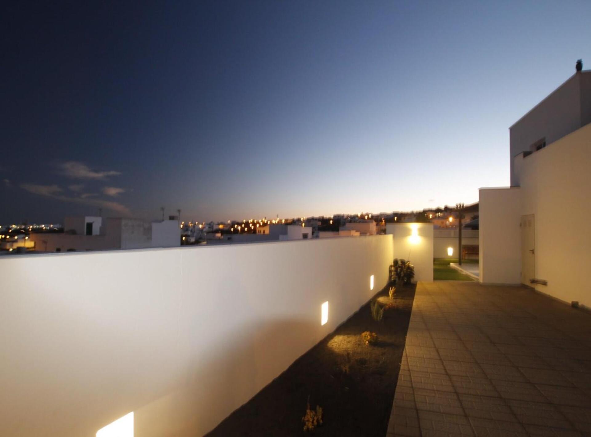 ティアス Holiday House And Spa Lanzaroteヴィラ エクステリア 写真