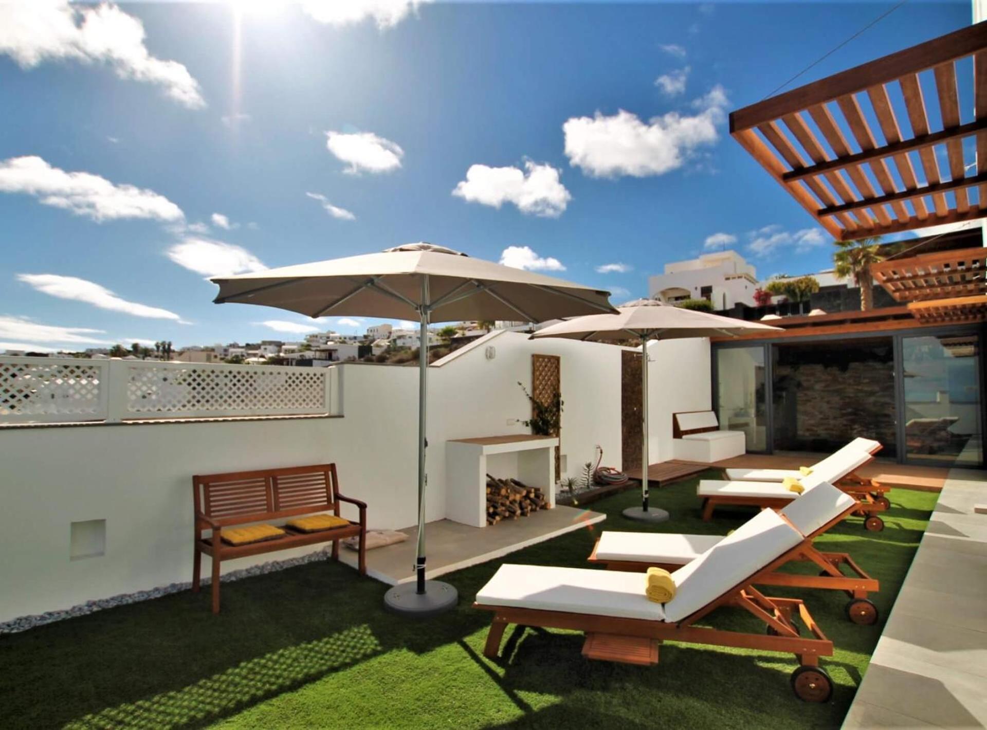 ティアス Holiday House And Spa Lanzaroteヴィラ エクステリア 写真