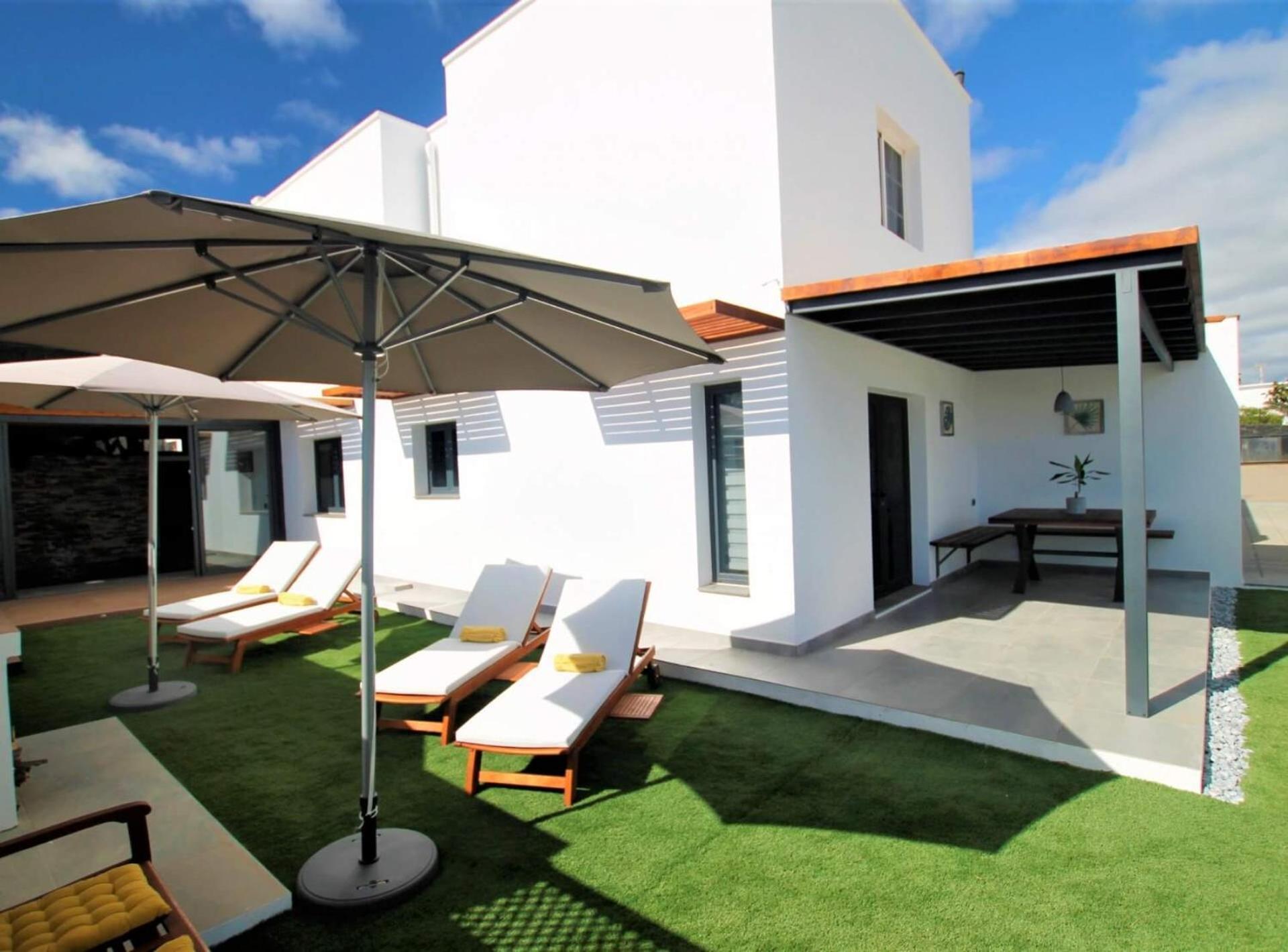 ティアス Holiday House And Spa Lanzaroteヴィラ エクステリア 写真